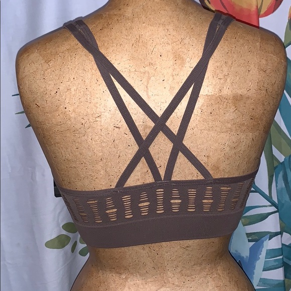 Victoria Sport Bralette NWT - Picture 4 of 8